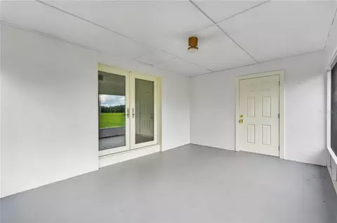 Exterior - 4609 60th St E, Bradenton, FL 34203 photo 5 of 7