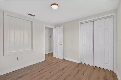 Bedroom - 4609 60th St E, Bradenton, FL 34203 photo 6 of 6