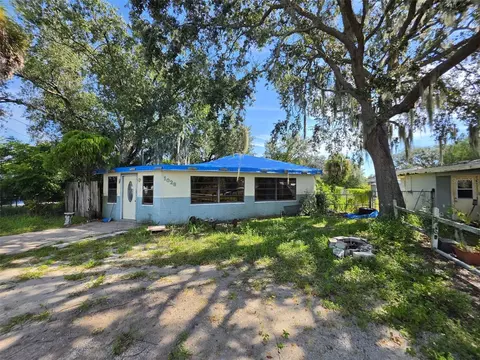 1028 Sunshine Dr E, Lakeland, FL 33801