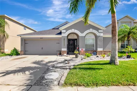 2239 Roanoke Springs Dr, Ruskin, FL 33570