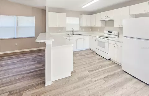 Kitchen - 1013 Eskimo Ave, Tampa, FL 33604 photo 1 of 1