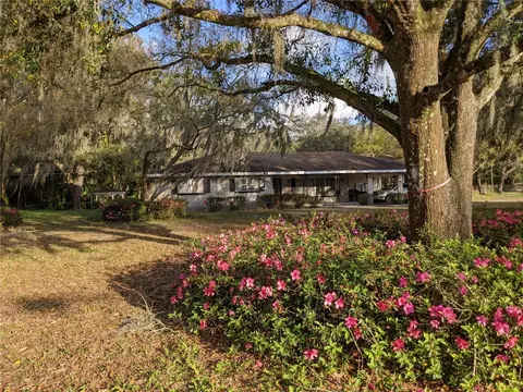 11215 Davis Rd, Tampa, FL 33637