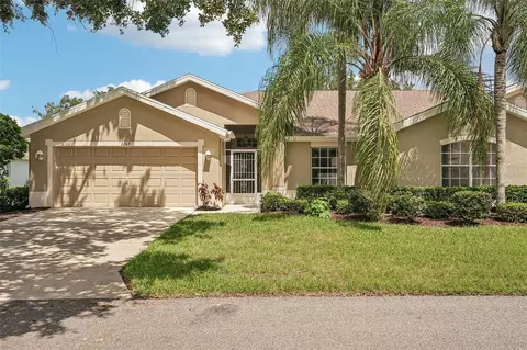 2247 Worthington Greens Dr, Sun City Center, FL 33573