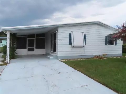1709 Fox Hill Dr, Lakeland, FL 33810