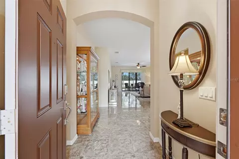 Entry Way - 229 Silver Falls Dr, Apollo Beach, FL 33572 photo 2 of 3