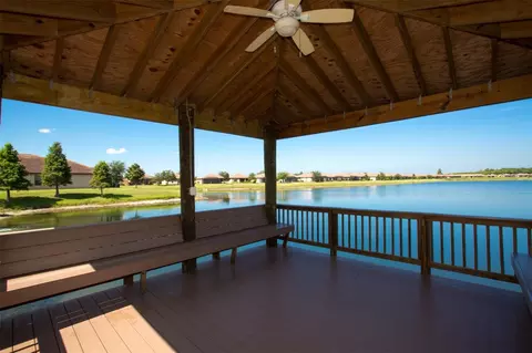 View/Area - 229 Silver Falls Dr, Apollo Beach, FL 33572 photo 17 of 21