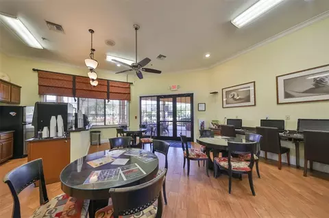 Dining - 229 Silver Falls Dr, Apollo Beach, FL 33572 photo 6 of 6