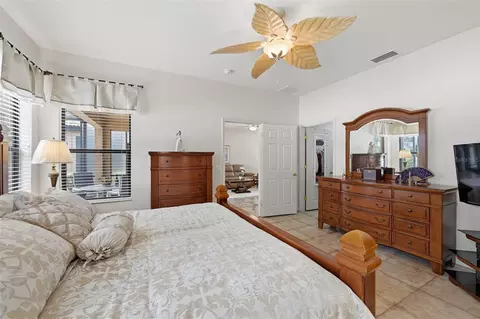 Bedroom - 229 Silver Falls Dr, Apollo Beach, FL 33572 photo 4 of 9