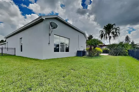 Exterior - 5714 99th Avenue Cir E, Parrish, FL 34219 photo 4 of 4