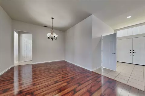 Living - 5714 99th Avenue Cir E, Parrish, FL 34219 photo 3 of 4