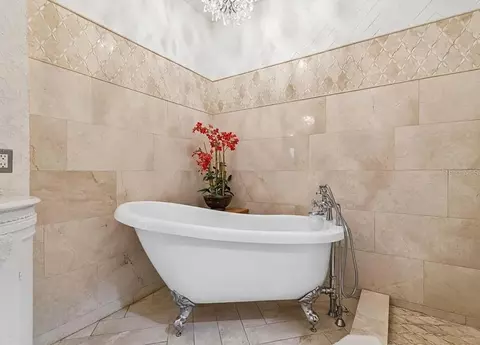 Bath - 9407 Chart House Ct, Riverview, FL 33578 photo 2 of 3