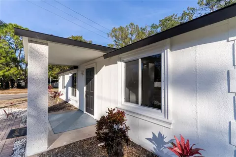 Exterior - 1395 Davis Rd, Dunedin, FL 34698 photo 4 of 7