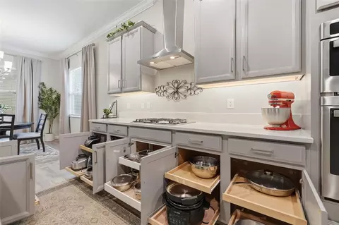 Kitchen - 5321 Kelper Hook Ct, Wimauma, FL 33598 photo 7 of 7