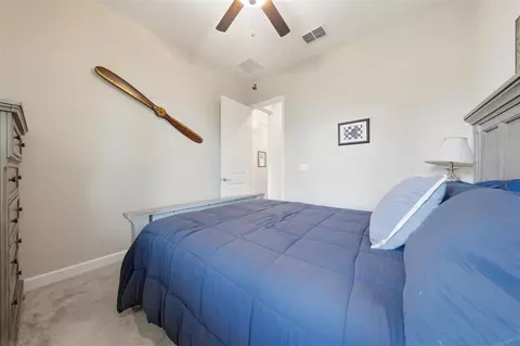 Bedroom - 5321 Kelper Hook Ct, Wimauma, FL 33598 photo 4 of 6