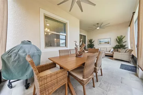 Exterior - 5321 Kelper Hook Ct, Wimauma, FL 33598 photo 2 of 10
