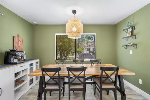 Dining - 656 Olympic Dr #17-3, Ocoee, FL 34761 photo 3 of 5