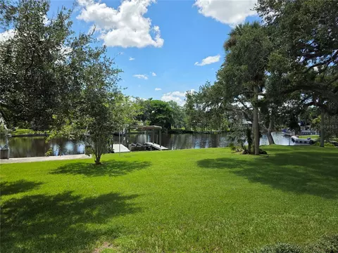 Exterior - 9303 Alice Ln, Riverview, FL 33578 photo 5 of 7