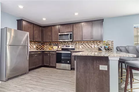 Kitchen - 1760 Canaan Loop, Dundee, FL 33838 photo 3 of 5