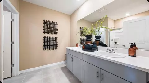 Bath - 13321 Commons Ave, Parrish, FL 34219 photo 1 of 2