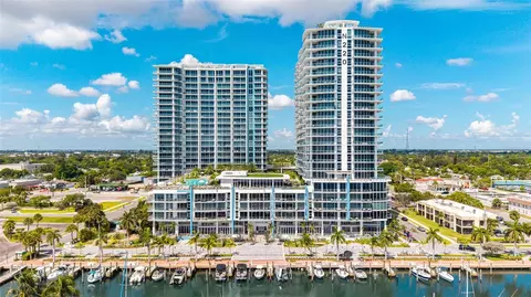 220 Lake Shore Dr #704, Lake Park, FL 33403