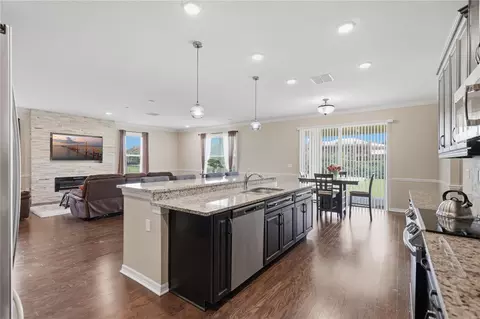 Kitchen - 9307 Parisian Ct, Seffner, FL 33584 photo 1 of 3