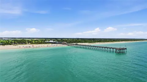 View/Area - 210 84th St, Holmes Beach, FL 34217 photo 6 of 6