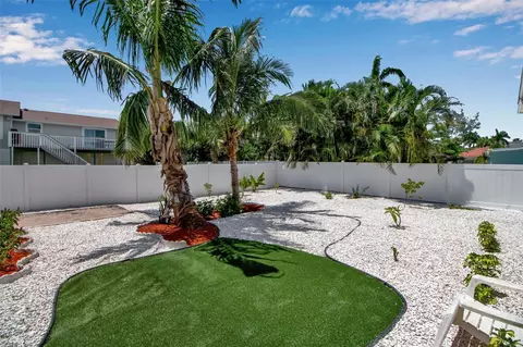 Exterior - 210 84th St, Holmes Beach, FL 34217 photo 5 of 7