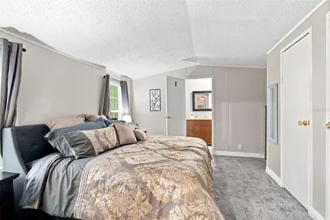 Bedroom - 8823 E Millpoint Rd, Riverview, FL 33578 photo 2 of 6