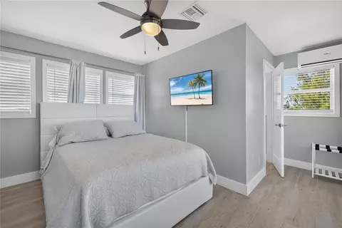 Bedroom - 10440 Placida Rd, Placida, FL 33946 photo 3 of 7