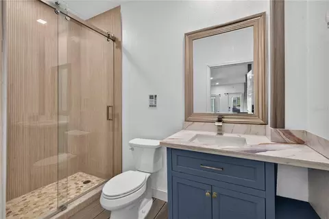 Bath - 10440 Placida Rd, Placida, FL 33946 photo 3 of 6
