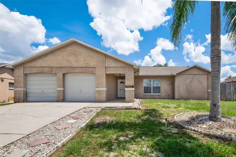 8425 Corney Dr, Port Richey, FL 34668