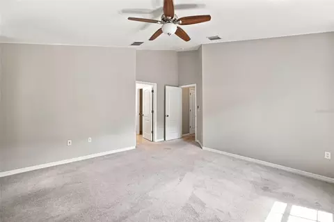 Bedroom - 5519 Kinglethill Dr, Lithia, FL 33547 photo 2 of 6