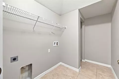Other - 5519 Kinglethill Dr, Lithia, FL 33547 photo 4 of 7