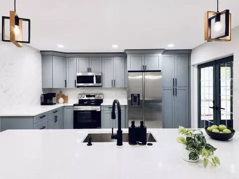 Kitchen - 12111 Wildbrook Dr, Riverview, FL 33569 photo 1 of 5
