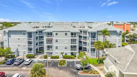 6810 Stones Throw Cir N #13302, Saint Petersburg, FL 33710