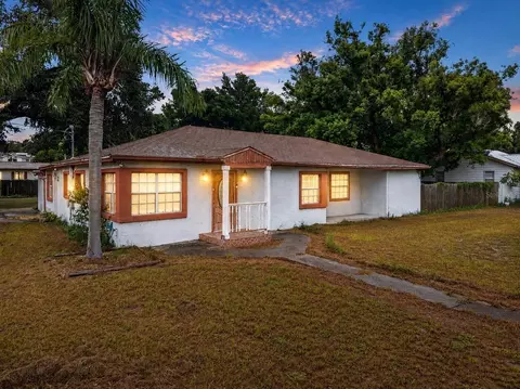1302 E Sligh Ave, Tampa, FL 33604