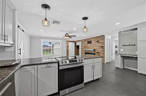 Kitchen - 312 Hormigas St, Ocoee, FL 34761 photo 2 of 4