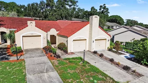 1652 Highland Club Ln, Palm Harbor, FL 34684