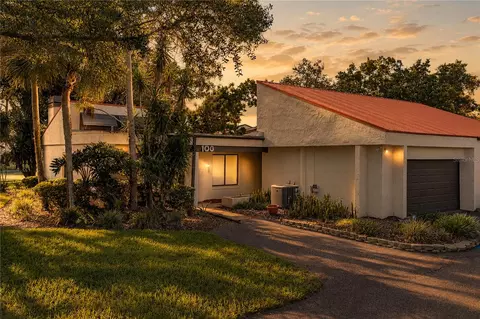 108 Capri Ct N, Plant City, FL 33566