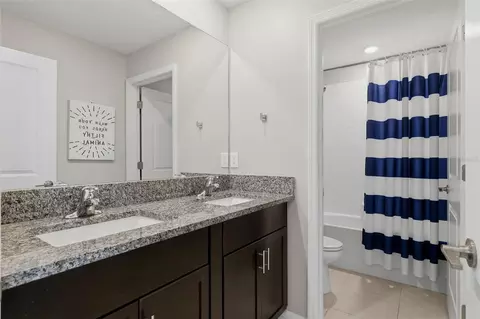 Bath - 10323 Poseidon Way, Riverview, FL 33578 photo 2 of 2