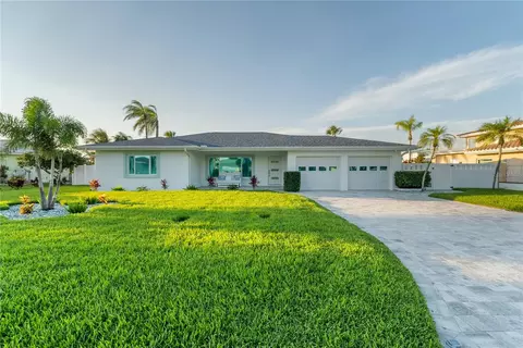 227 Howard Dr, Belleair Beach, FL 33786