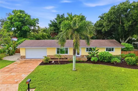 2720 Goldenrod St, Sarasota, FL 34239