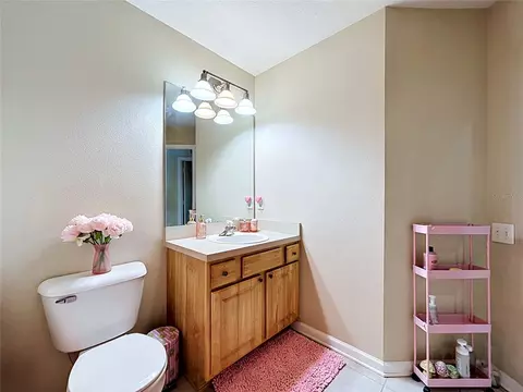 Bath - 4842 Barnstead Dr, Riverview, FL 33578 photo 4 of 4