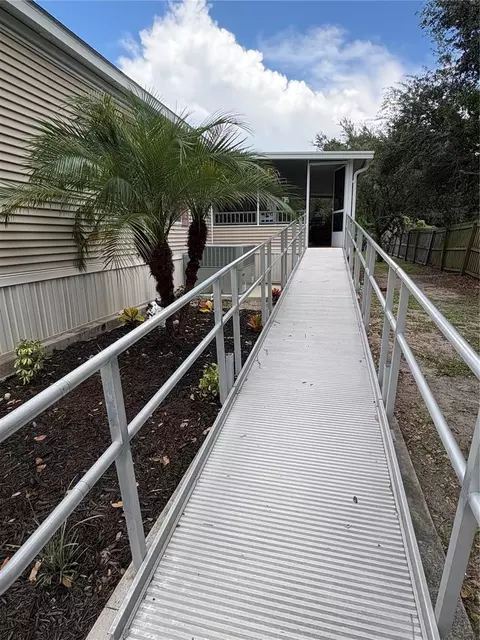 Exterior - 7310 Riverview Dr, Riverview, FL 33578 photo 11 of 15