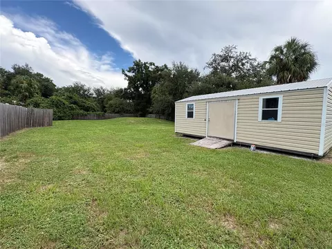 Exterior - 7310 Riverview Dr, Riverview, FL 33578 photo 13 of 15