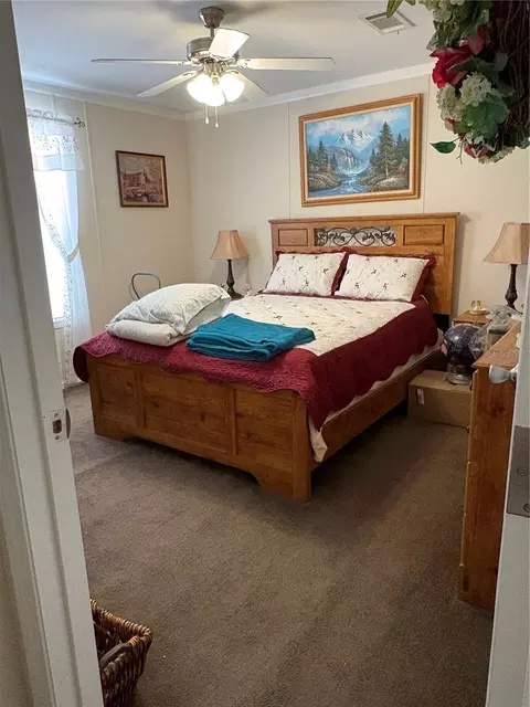 Bedroom - 7310 Riverview Dr, Riverview, FL 33578 photo 6 of 11