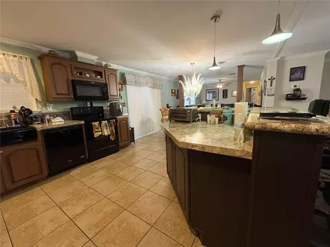 Kitchen - 7310 Riverview Dr, Riverview, FL 33578 photo 5 of 7