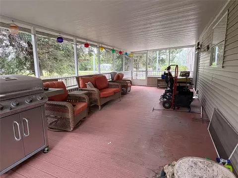 Exterior - 7310 Riverview Dr, Riverview, FL 33578 photo 5 of 15