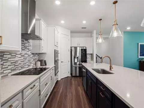 Kitchen - 9594 Rally Spring Loop, Wesley Chapel, FL 33545 photo 9 of 10