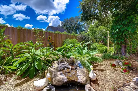 Exterior - 3917 King Dr, Brandon, FL 33511 photo 15 of 22